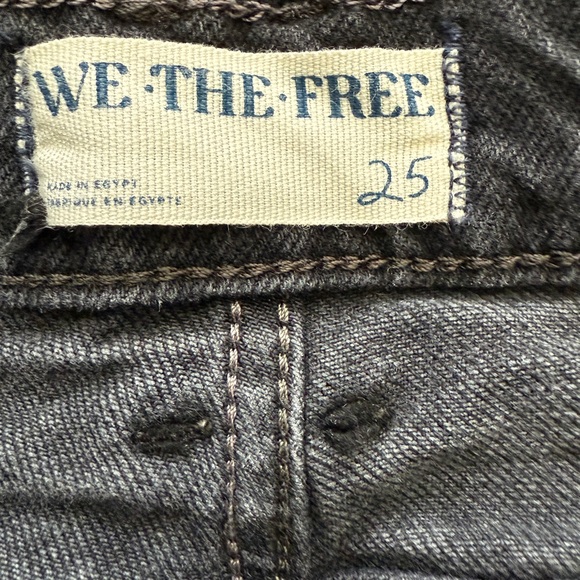 Free People Risk Taker Mid Rise Jeans - Picture 4 of 4